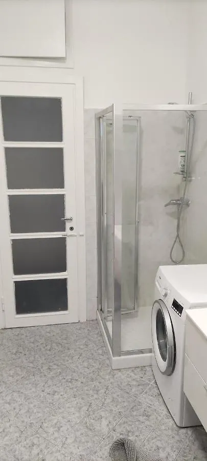 Melaverdeflat Milano Porta Venezia-Dateo Metro 4 Italy